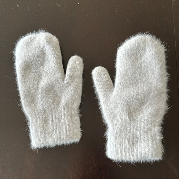 Anthropologie Light Blue Angora Mittens - Picture 3 of 6